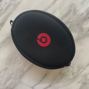 Beats soft headphone case
